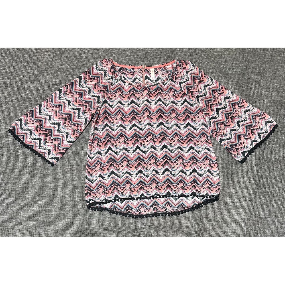 Xhilaration Women's XS/TP Pullover Geometric Chevron Blouse‎